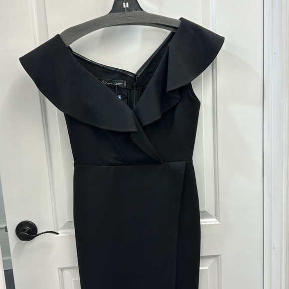 OSCAR DE LA RENTA
Wrap-effect ruffled grain de poudre midi dress - Picture 3 of 6